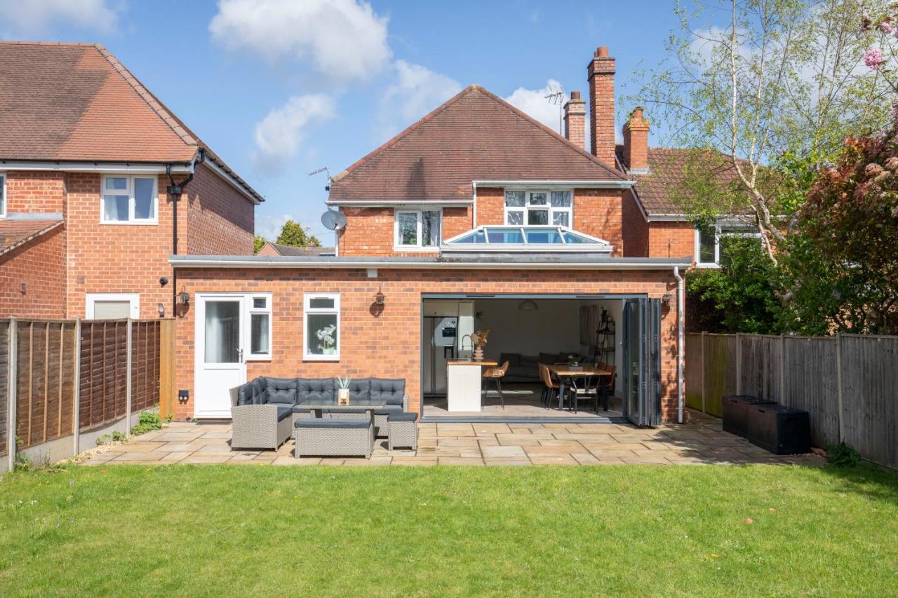 Lythwood House - Bed and Breakfast