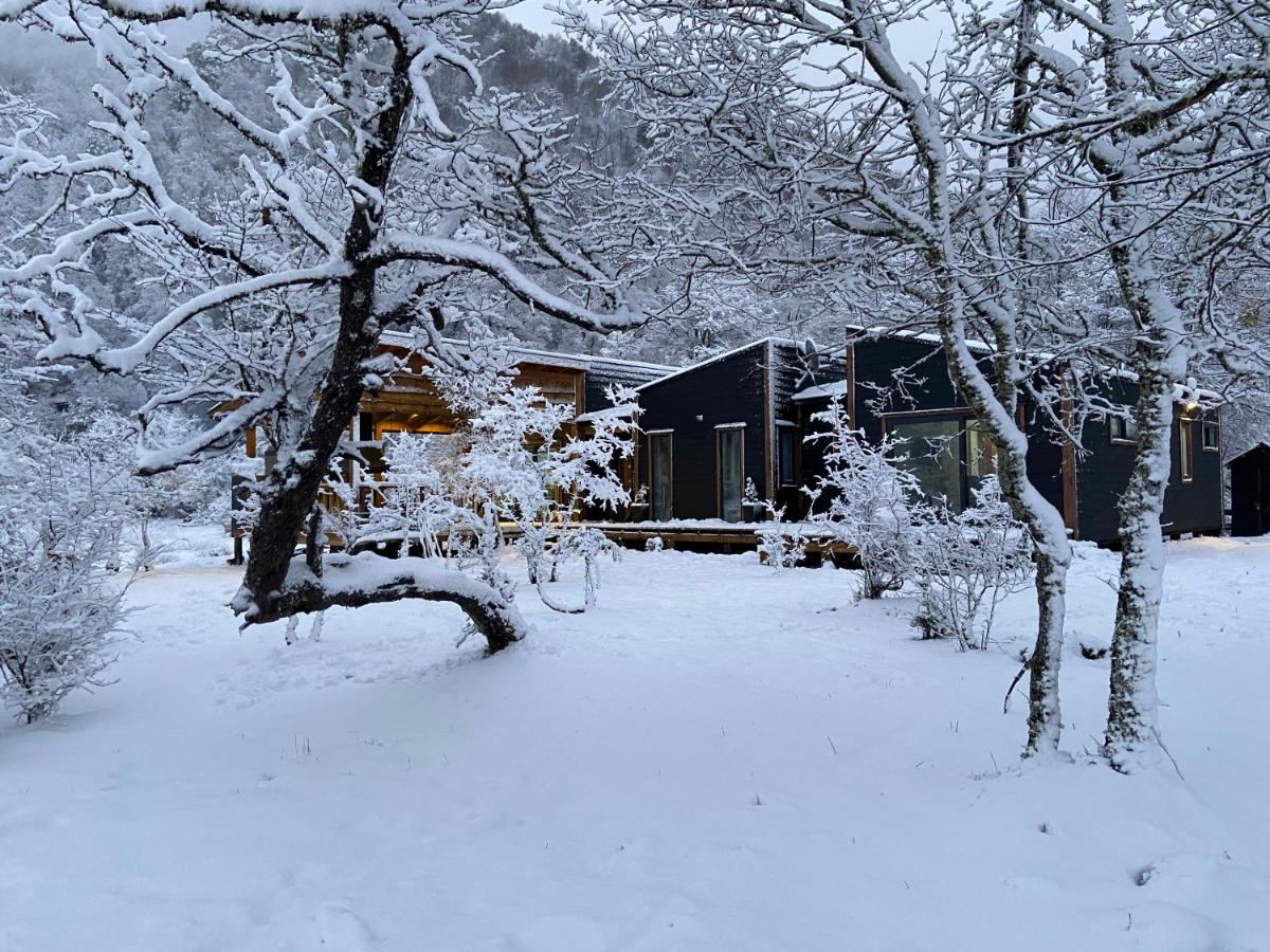 Amplia Casa Malalcahuello 8pers 3piezas full Wifi Starlink - Chambres d’hôtes