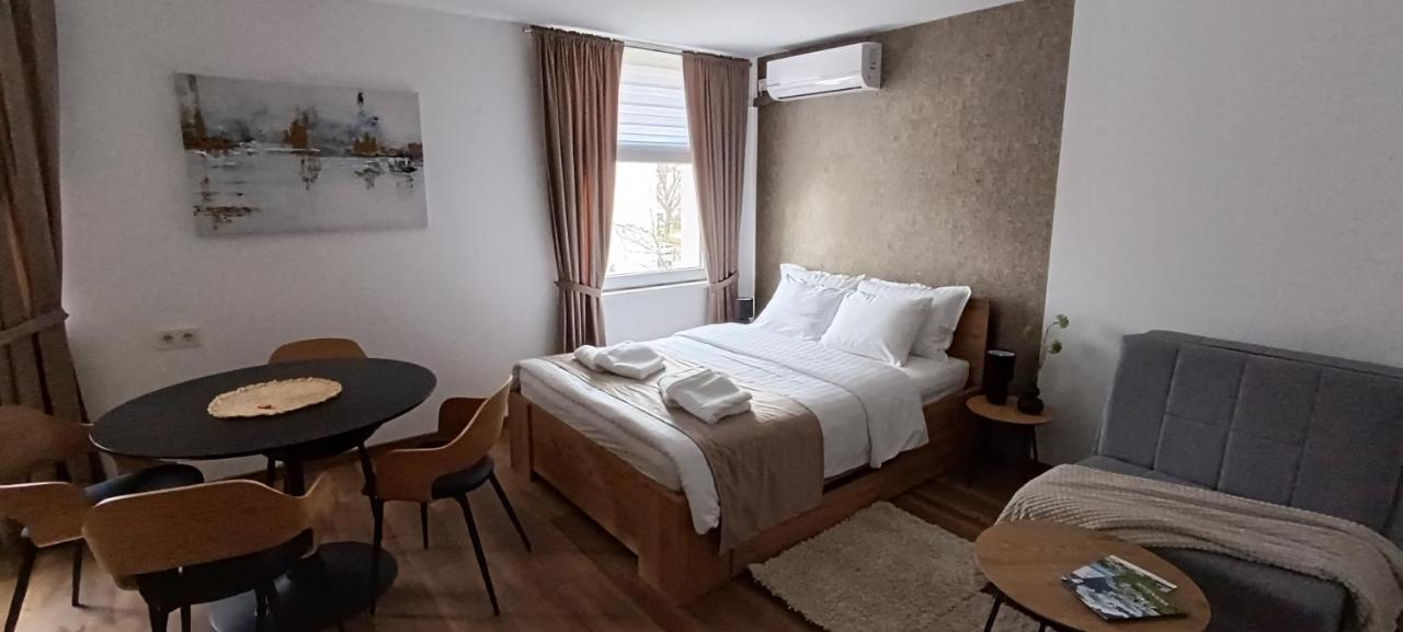 Studio apartman Krležina - Ferienwohnung