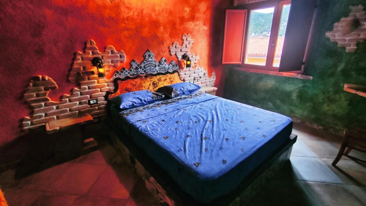 Double Room with Private External Bathroom