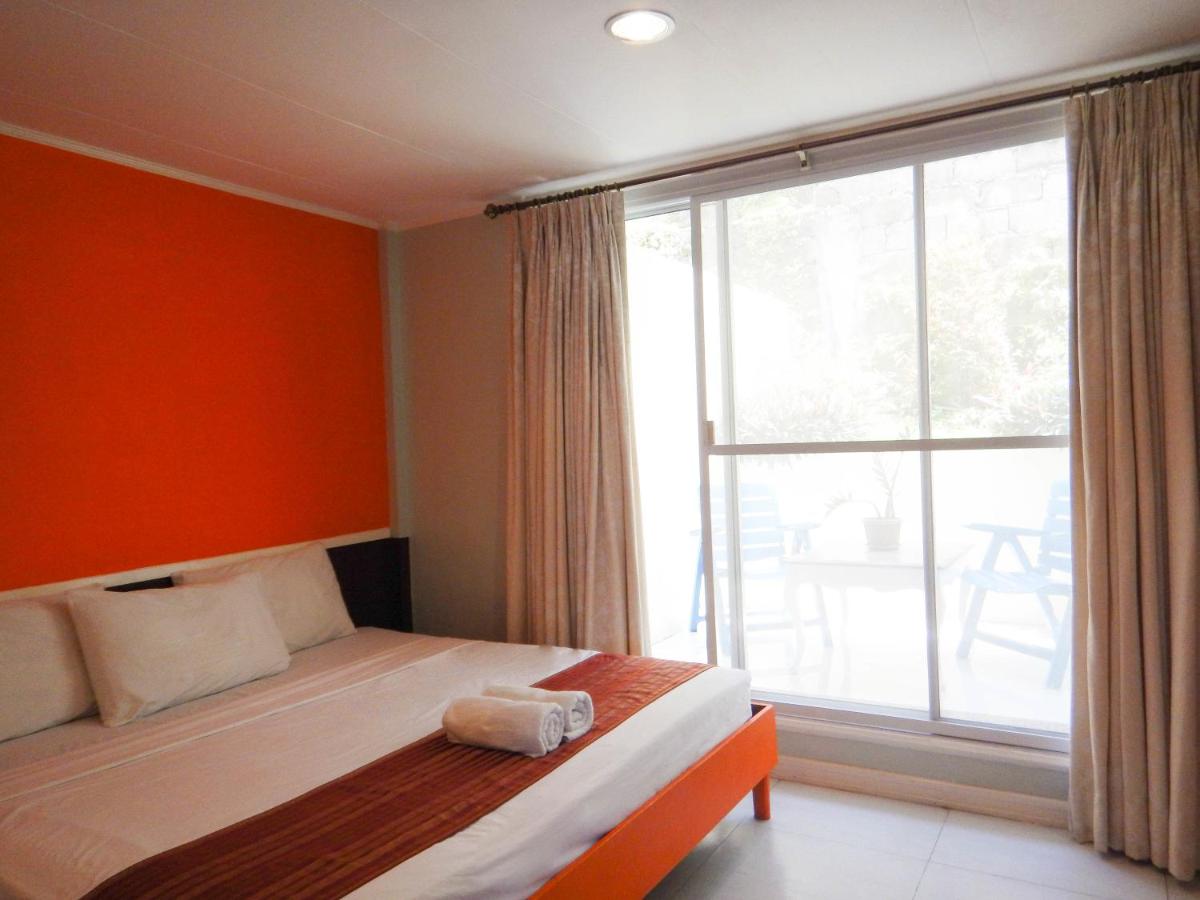 Jacobs Hill Tagaytay - B&B Tagaytay