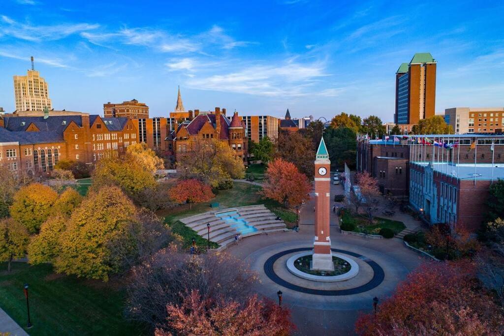 Modern 1BR-1BA Walk to SSM SLU Hospital Grand - B&B Tower Grove