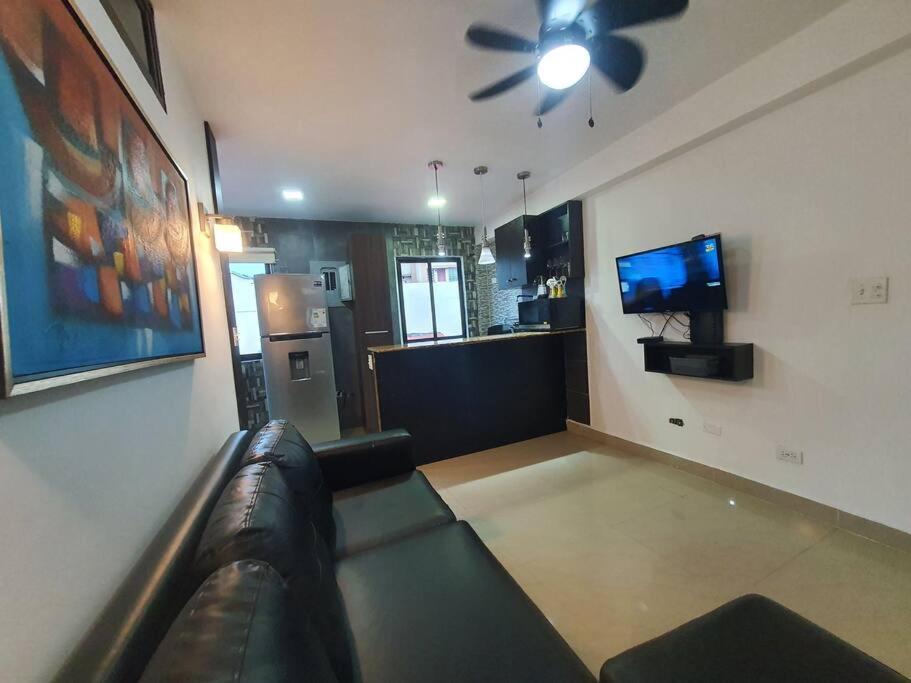 55-5 Lindo Apto. en el centro. - B&B Panama City