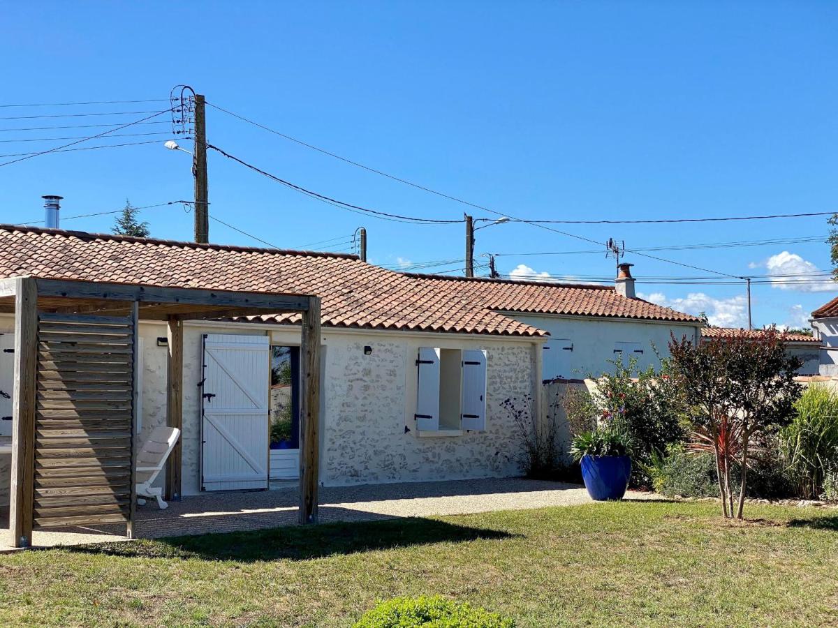 Maison Rénovée Avec Jardin, Proche Océan et Commodités - FR-1-336-132 - B&B