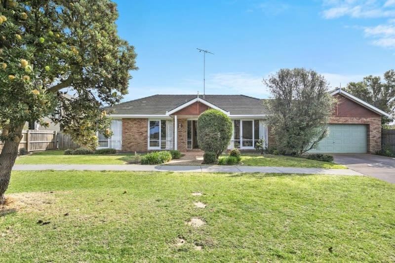 Coastal Days - pet friendly retreat near parks, shops and beaches - Bed and Breakfast Torquay