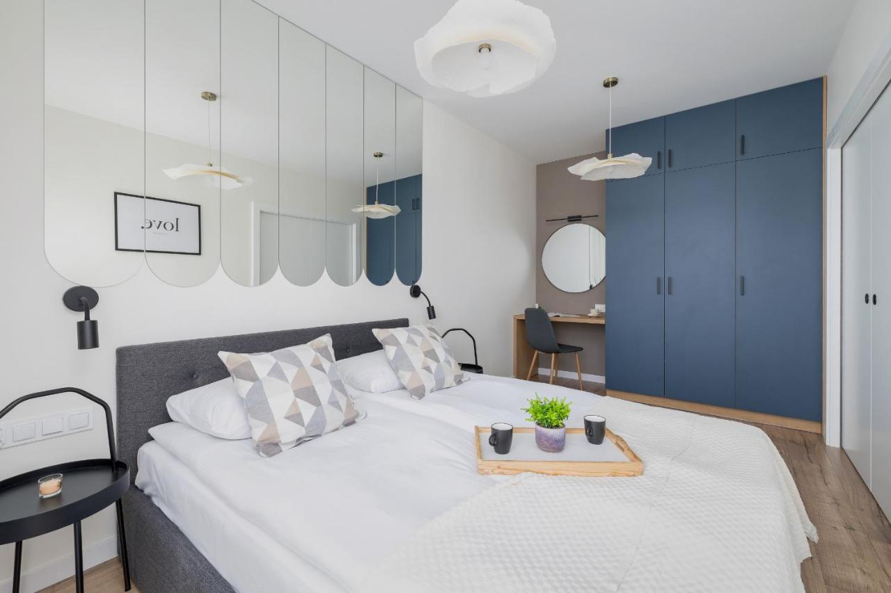 Apartment mit Balkon