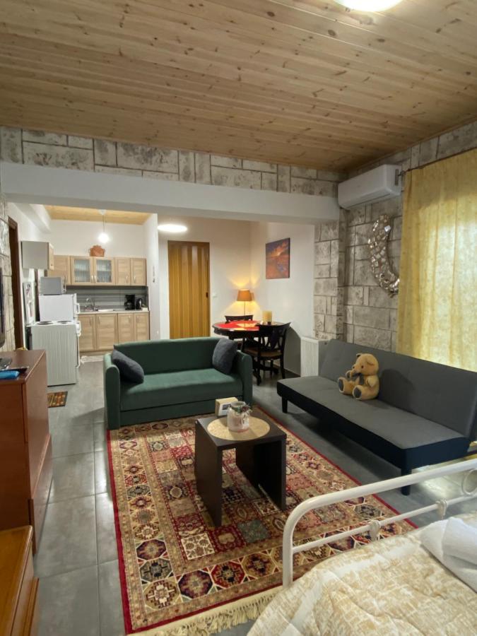 B&B Patrás - D&M STUDIO ΡΙΟ ΠΑΤΡΑ - Bed and Breakfast Patrás