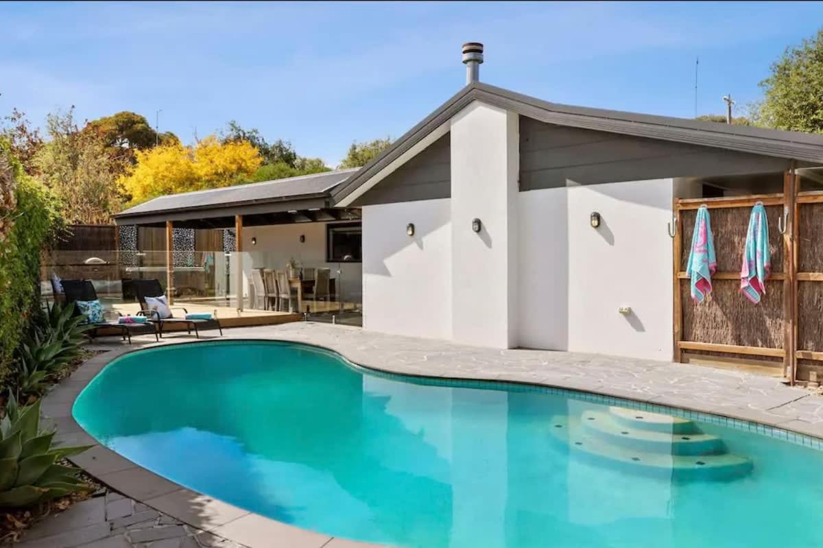Sunny Daze Haven with pool and spa - B&B