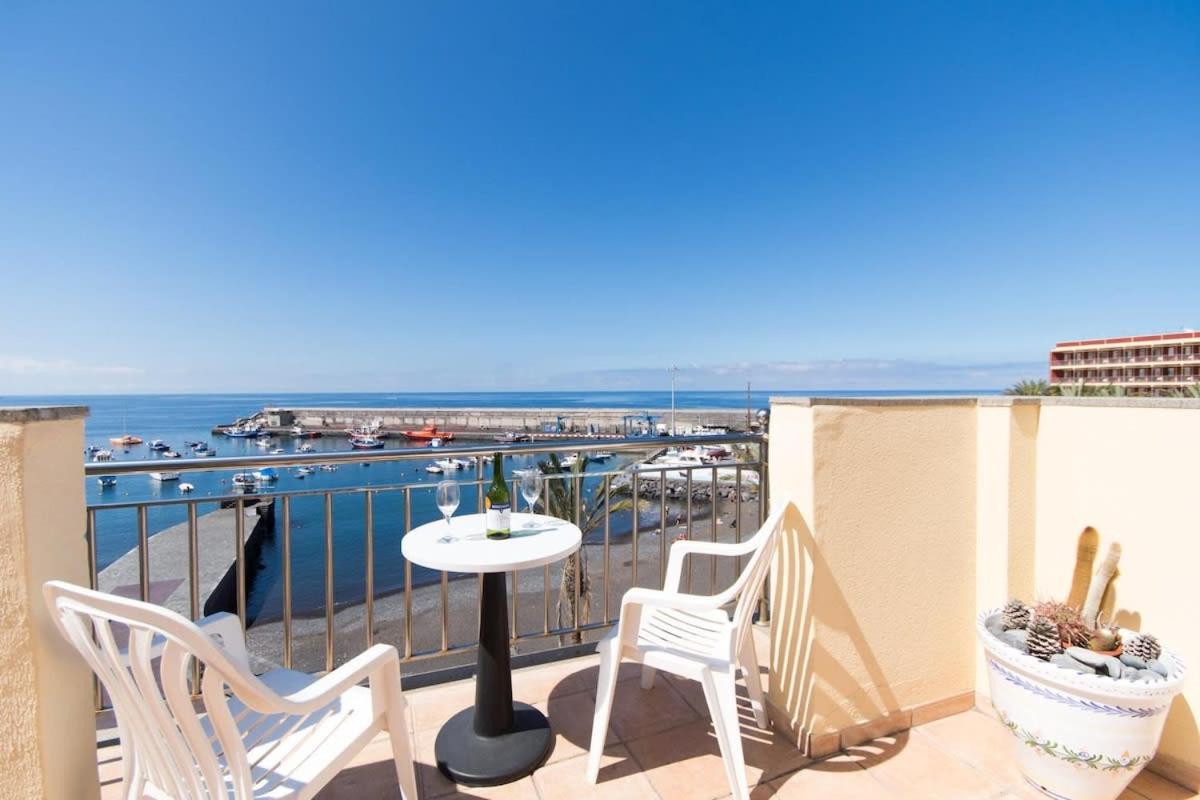 B&B Playa de San Juan - Playa San Juan 1 - Two Bed Penthouse - Bed and Breakfast Playa de San Juan