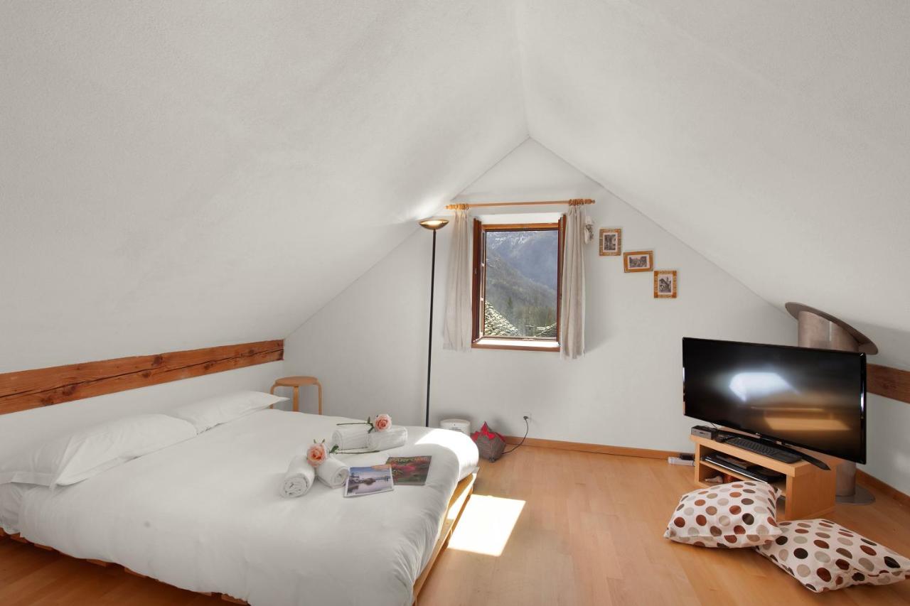 Rustico Al Forno Sonogno - Happy Rentals - B&B