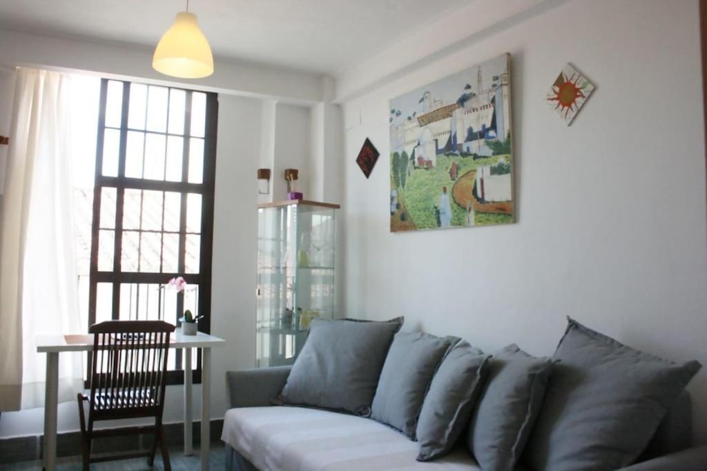 One-Bedroom Apartment Freedom