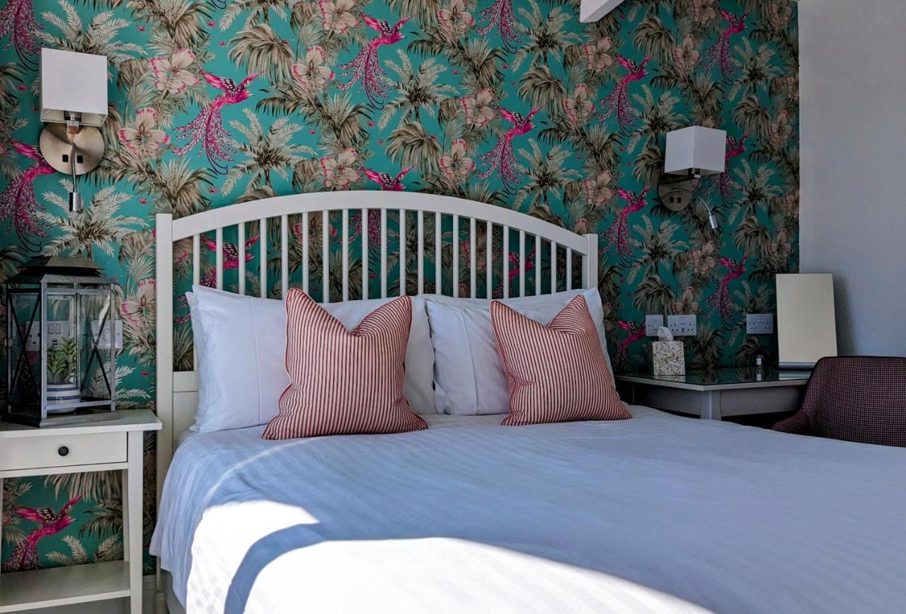 Deluxe Doppelzimmer mit seitlichem Meerblick