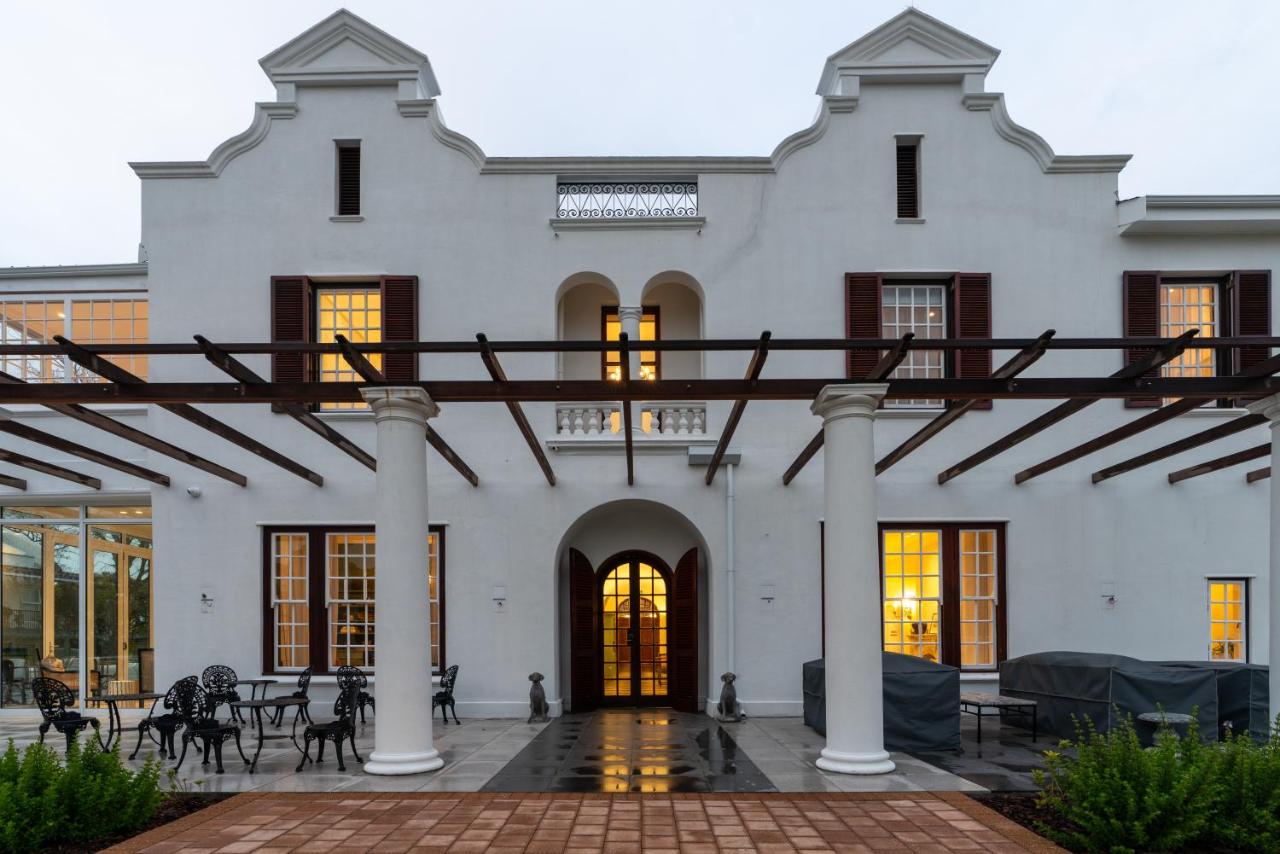 B&B Cape Town - Manor Boutique House - Bed and Breakfast Cape Town