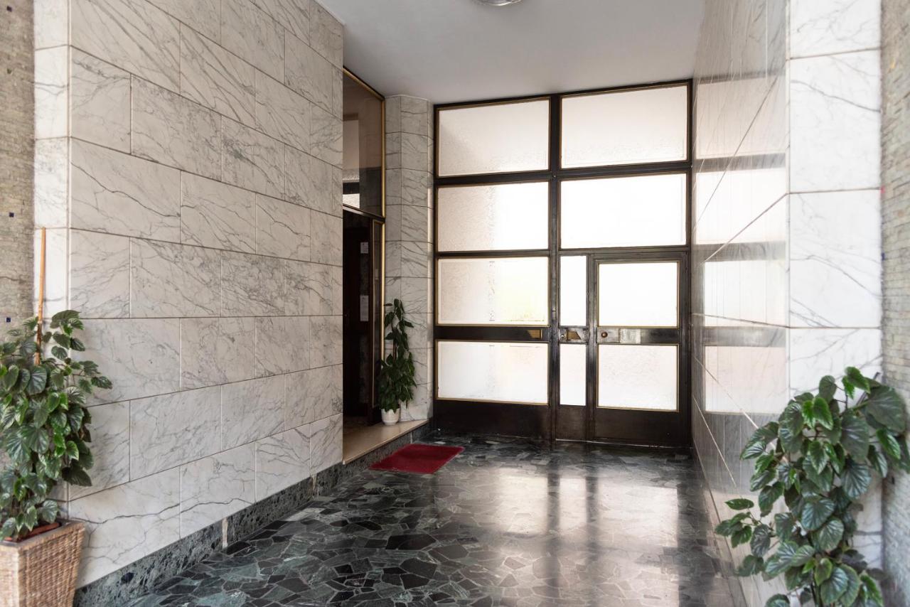 Casa Dalì Via Venezian 14 - B&B Milano