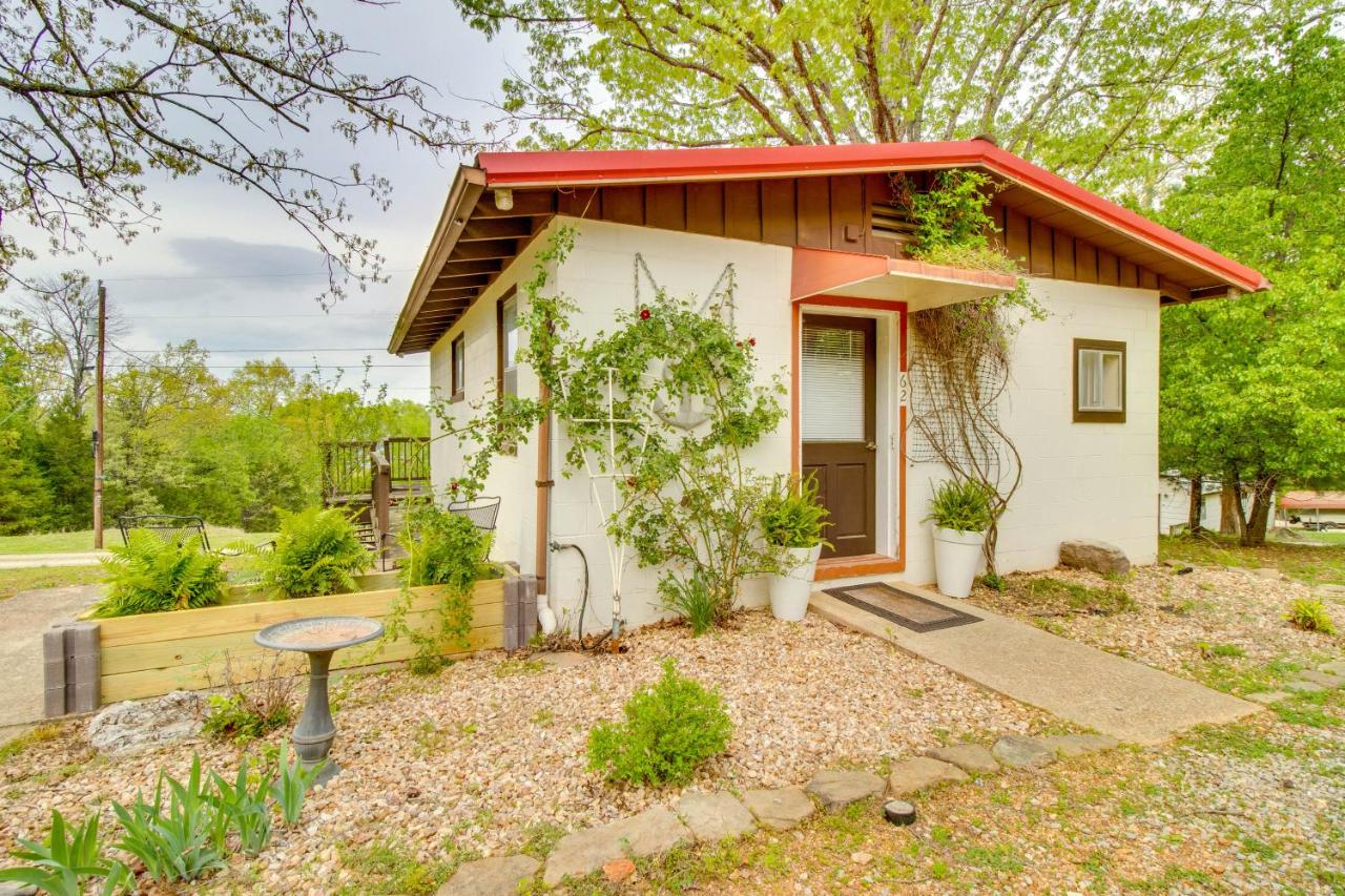 Cozy Elizabeth Studio with Deck Near Norfork Lake! - B&B