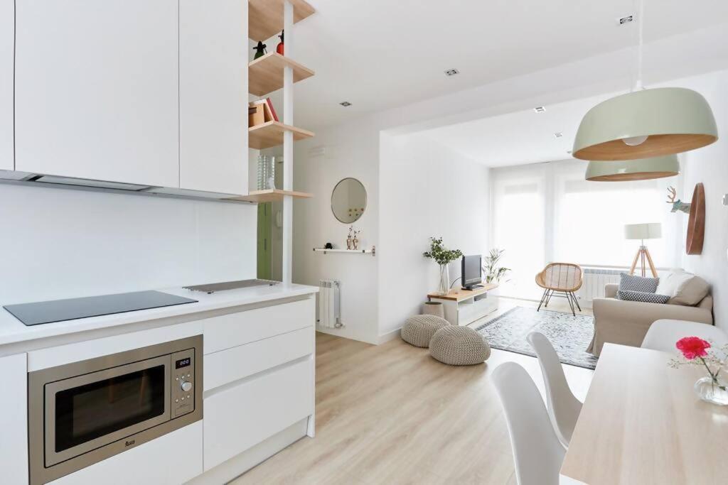 Bonito acogedor apartamento en centro de Pamplona - B&B