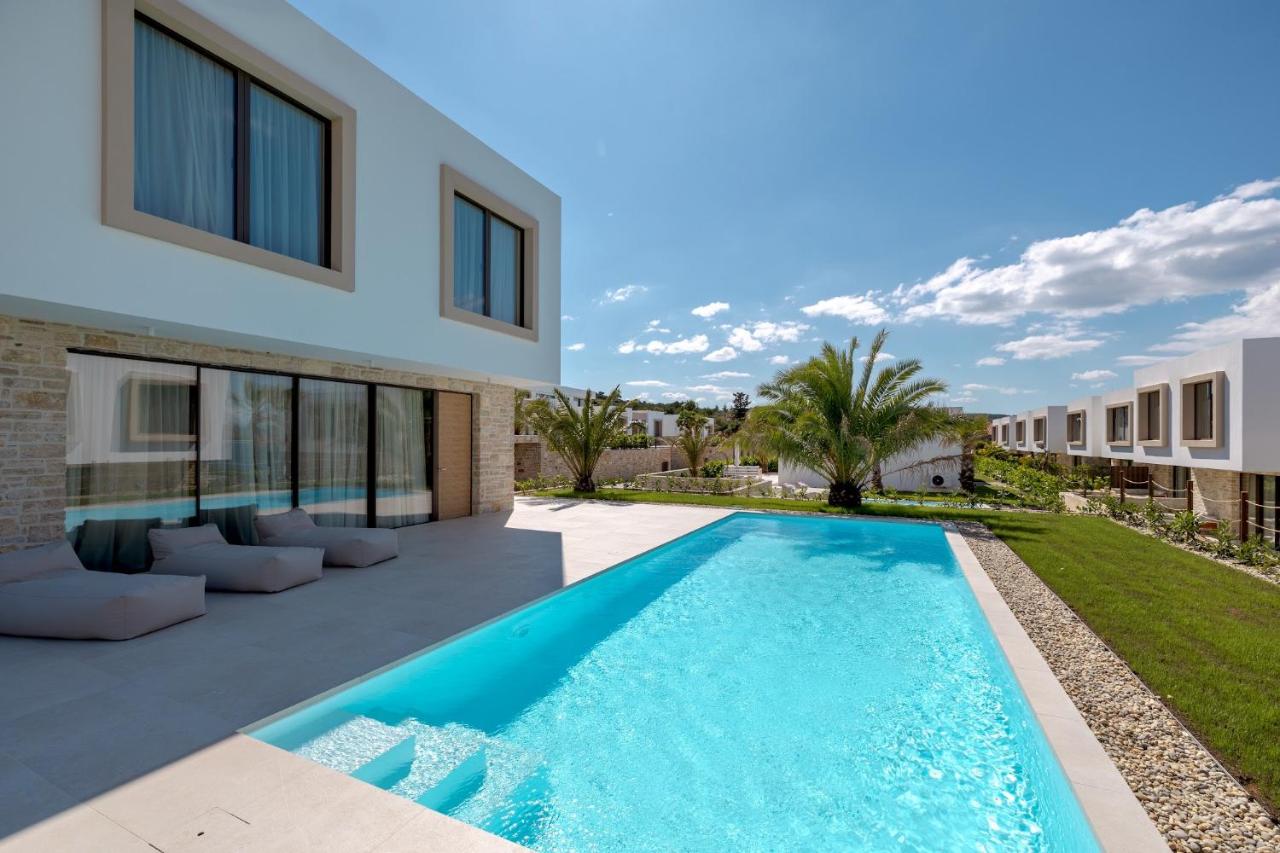 Superior Villa