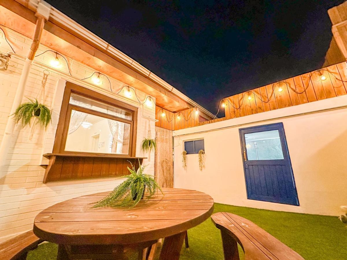Yunseul- Garden House in the City with Korean Beauty - B&B