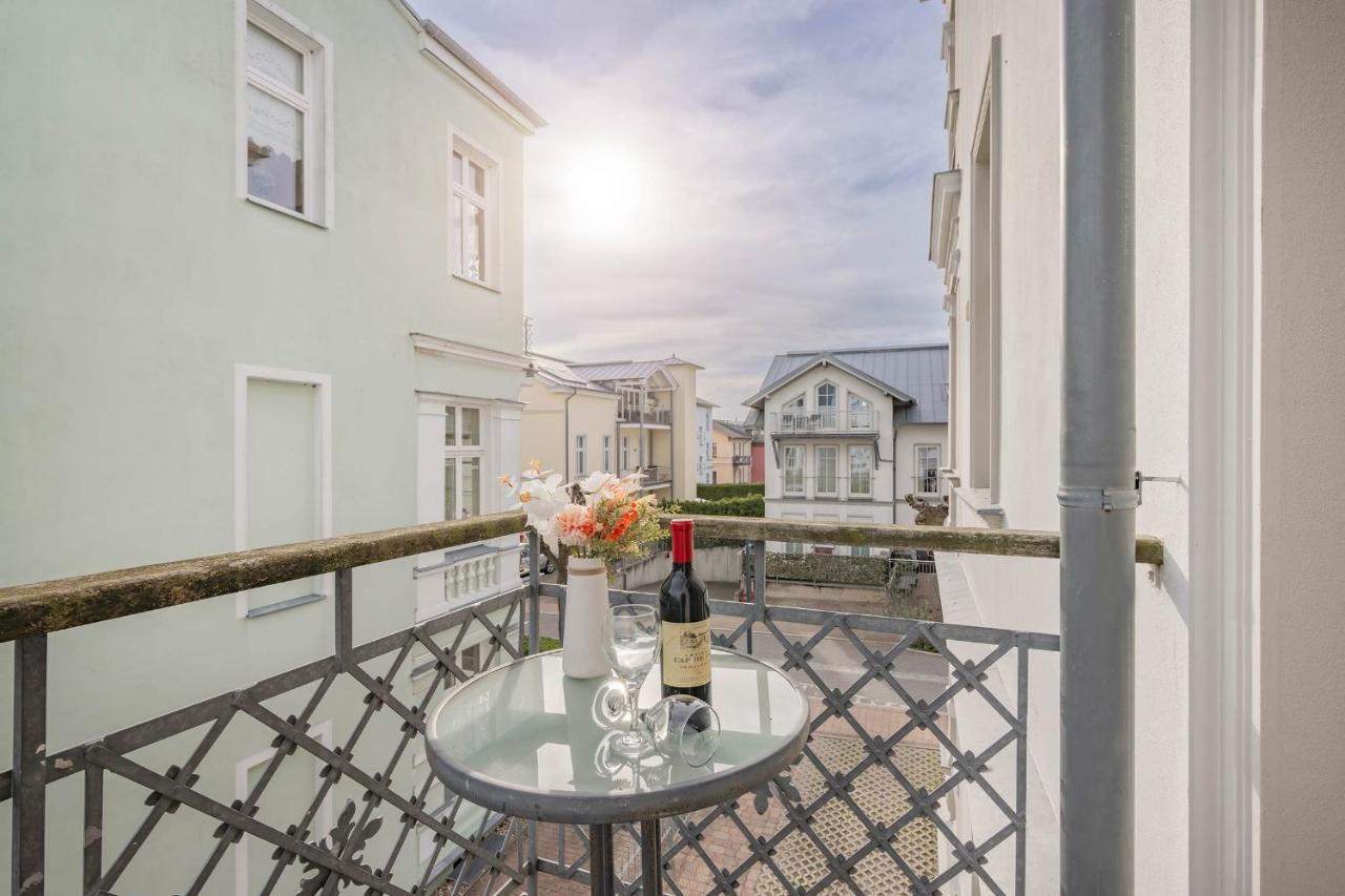 Villa Ahlbeck - Wustrow - Ferienwohnung Ahlbeck