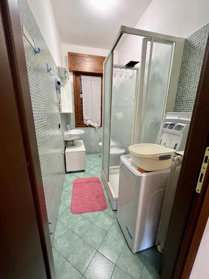 Chambre Lits Jumeaux avec Salle de Bains Commune