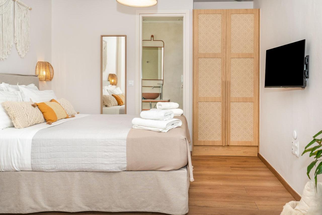 Deluxe Double or Twin Room with Balcony