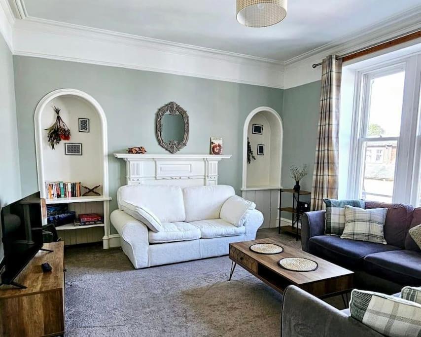 Charming 3-bedroom maisonnette in Inverness City Centre - Chambres d’hôtes