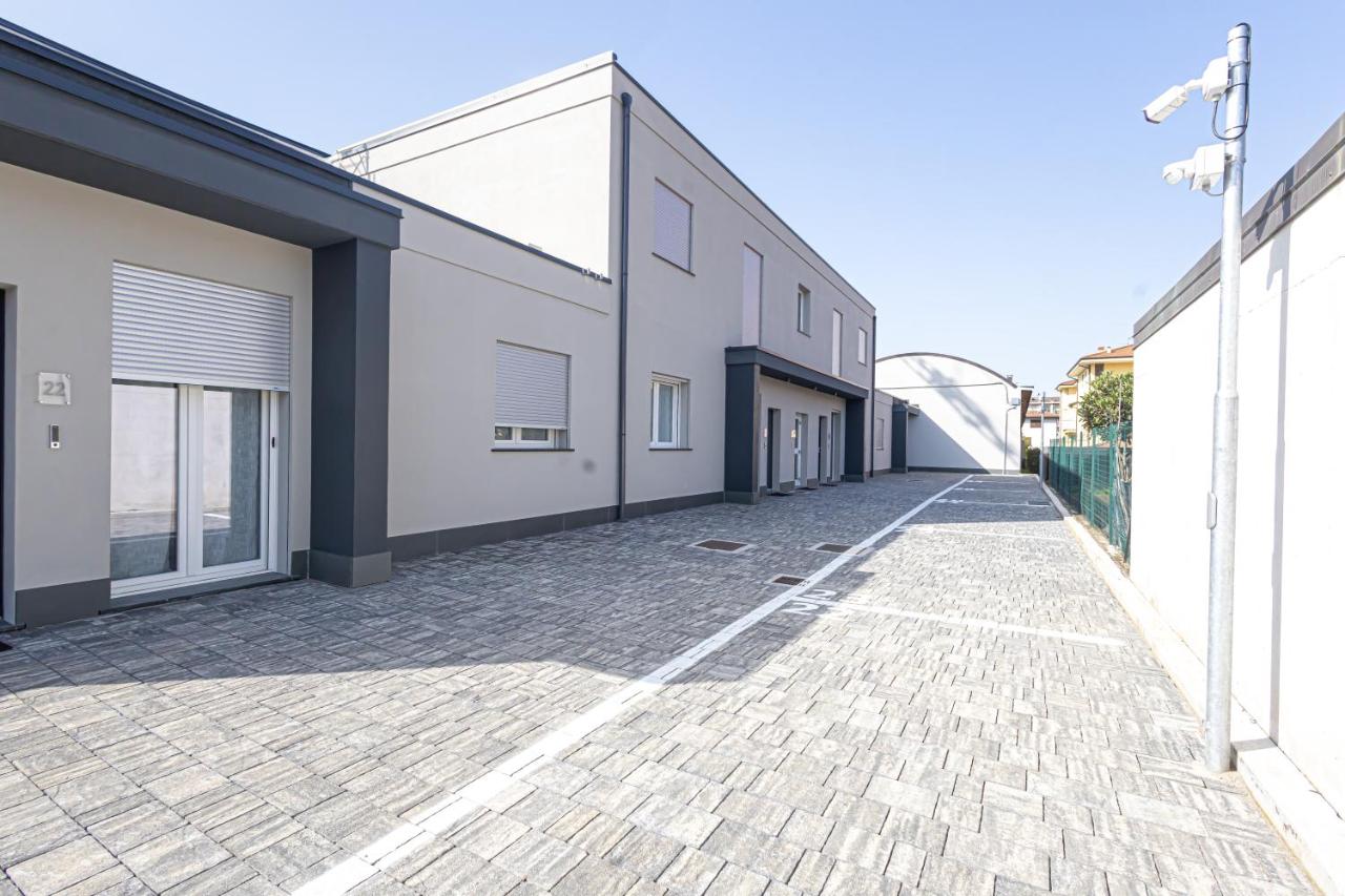 The Residence 2.0 - Ferienwohnung Galliate