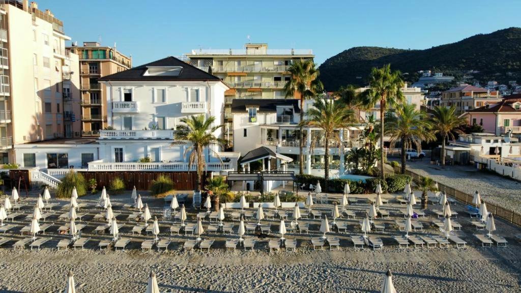 Blu Sea apartments - Ferienwohnung Pietra Ligure