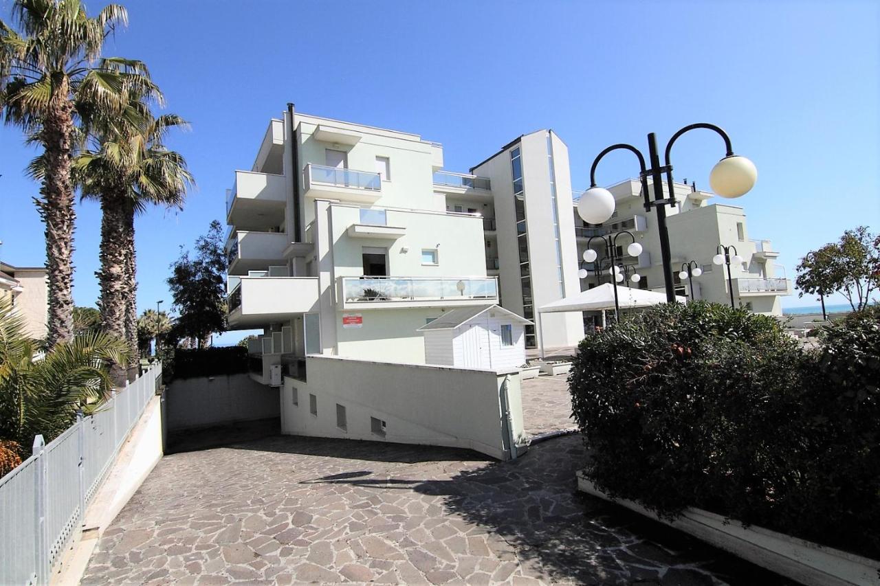 Residence Brezza Di Mare - Ferienwohnung San Benedetto del Tronto