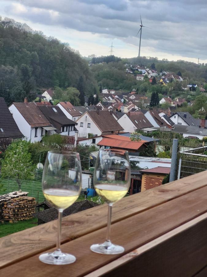 Ferienwohnung Weitblick Uninah - Ferienwohnung Homburg