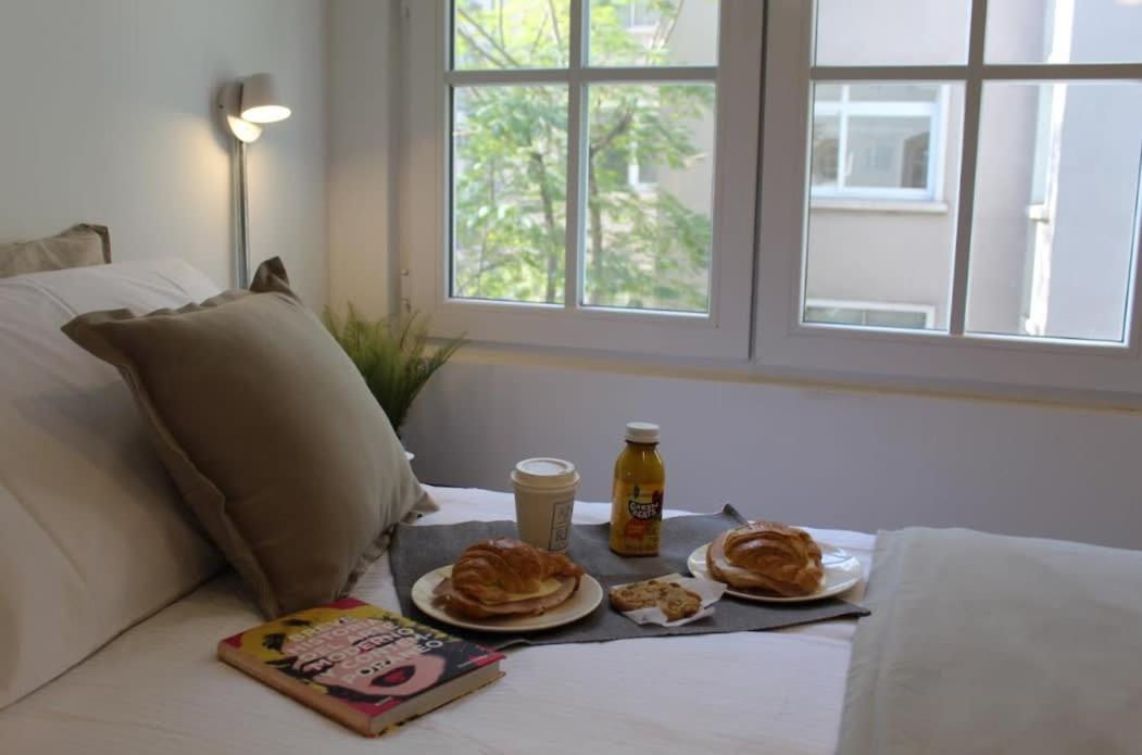 HOM I Studio en la Calle Monjitas Corazon de Santiago - B&B