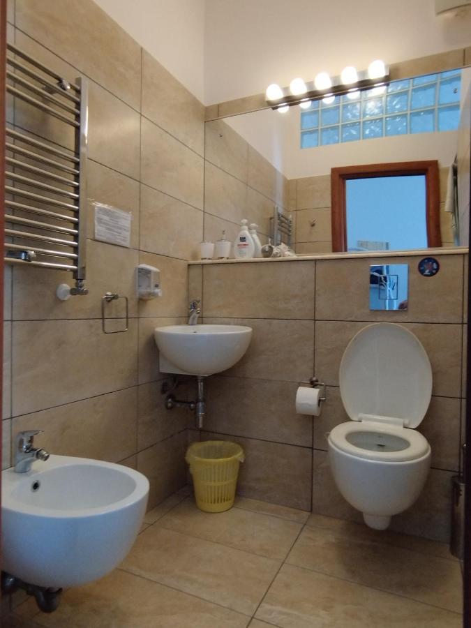 Camera Familiare con Bagno