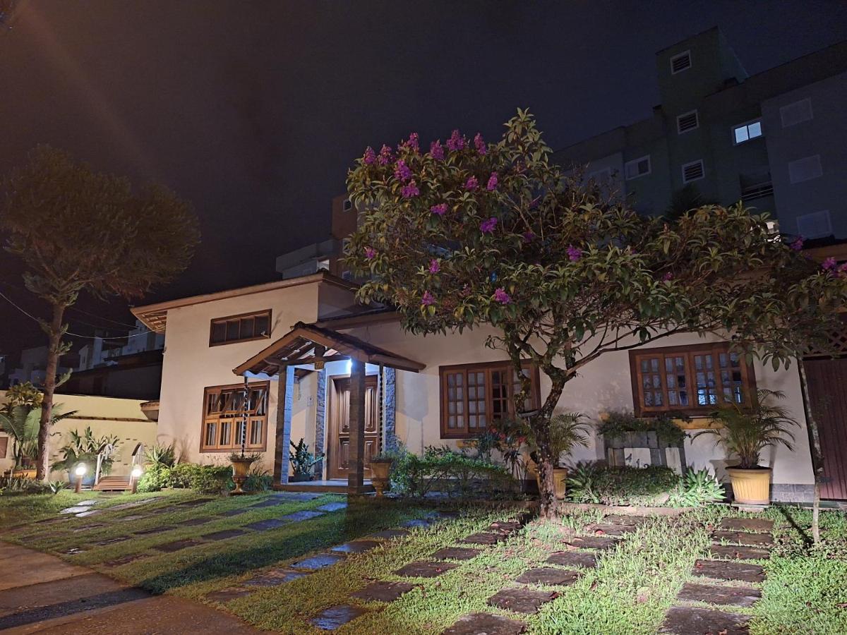 Suítes Jardim dos Sonhos - B&B