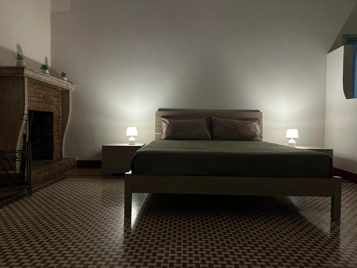 B&B Brindisi - Palazzo dei Pavoni - Bed and Breakfast Brindisi