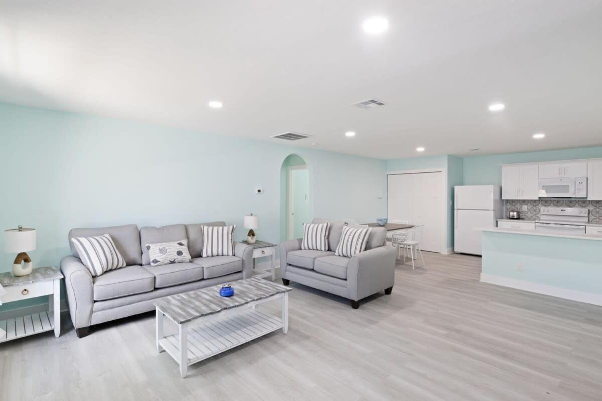Superb Bonita Springs Residence Near Downtown - B&B