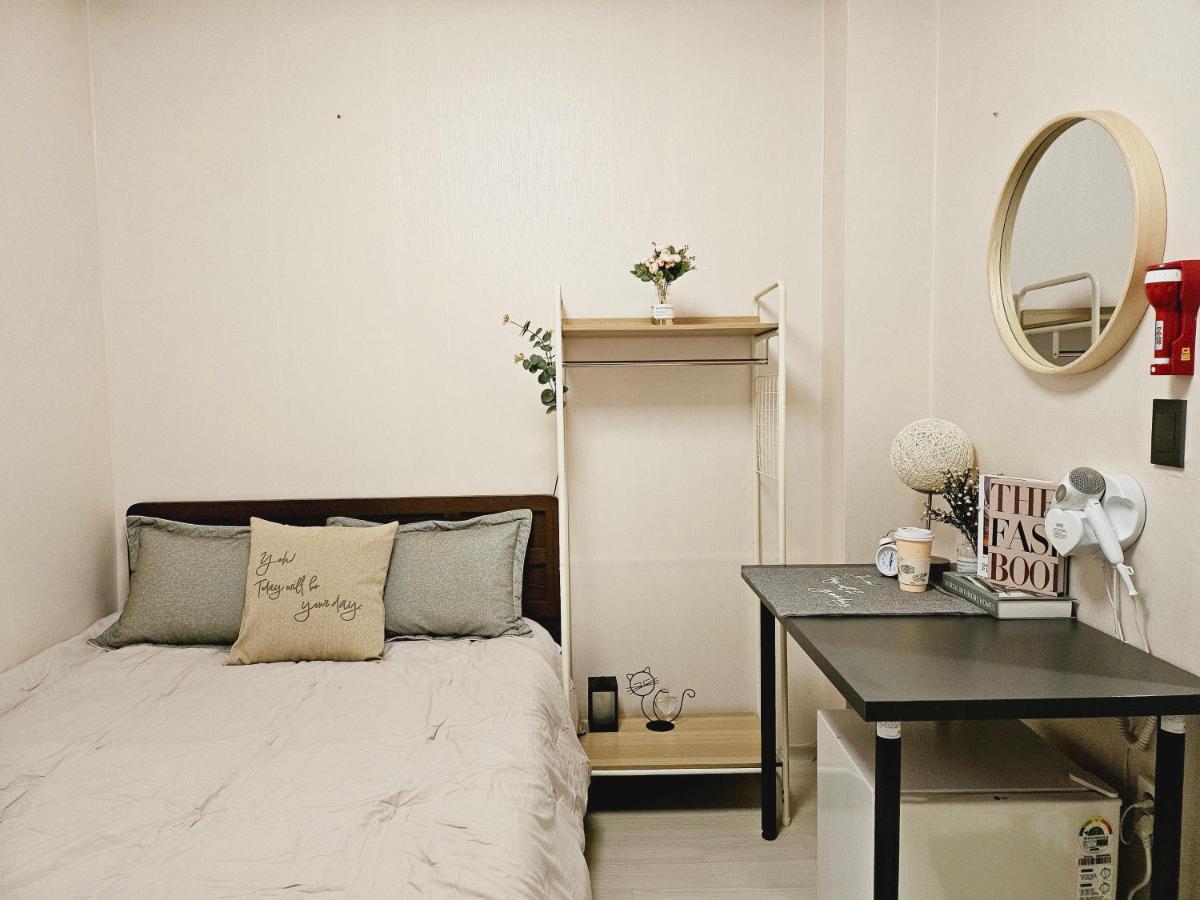 K Highstel Uijeongbu 35 - Bed and Breakfast