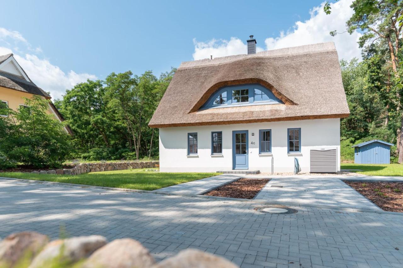 Ferienhaus Nordstern mit Sauna und großem Garten - B&B Zirchow