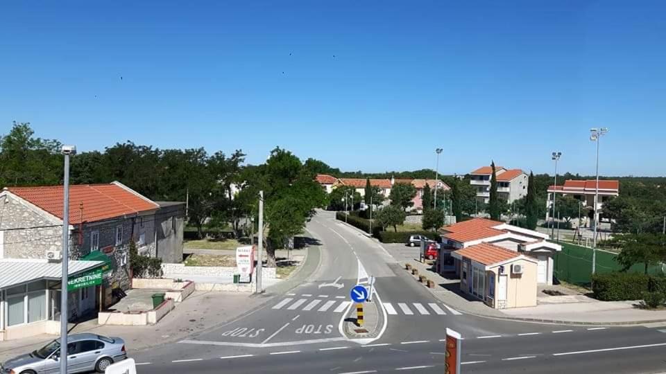 Apartmani Karla - B&B