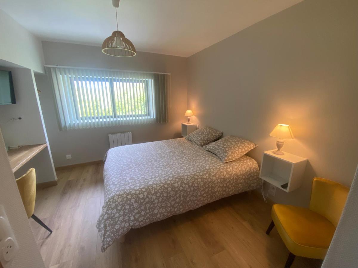 Doppelzimmer mit Gartenblick