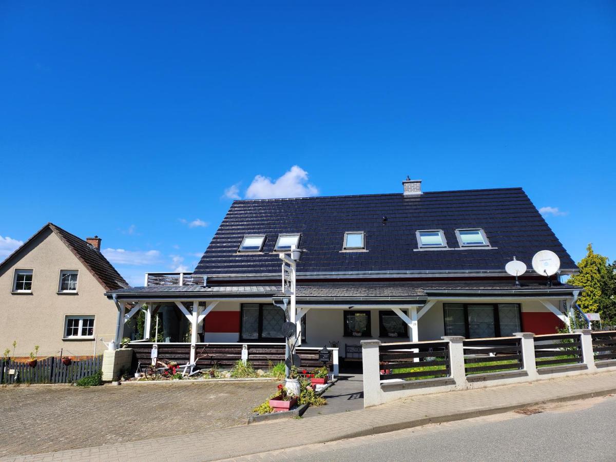Ferienhaus Ani - B&B Patzig