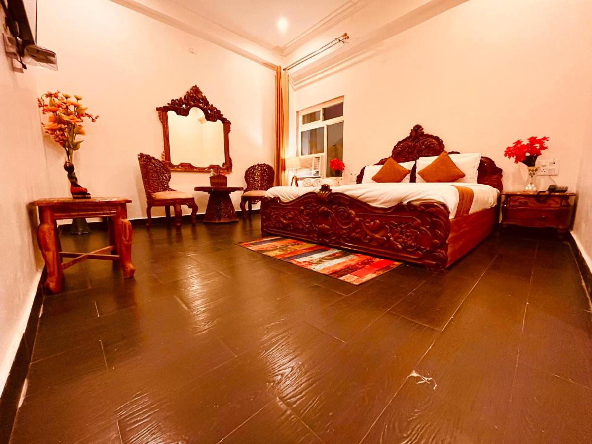 B&B Hisar - Sanju Lodge - Bed and Breakfast Hisar