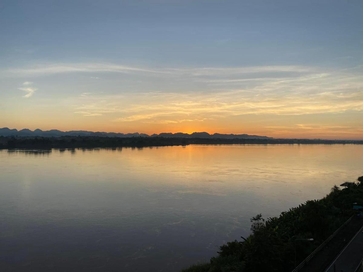 Chambre Double avec Balcon et Vue sur le Fleuve