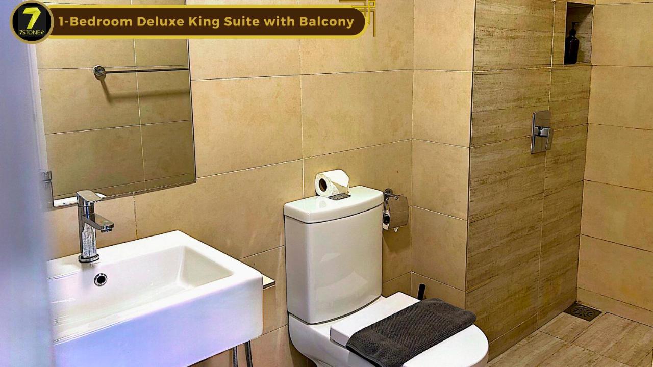 1-Bedroom Deluxe King Suite with Balcony