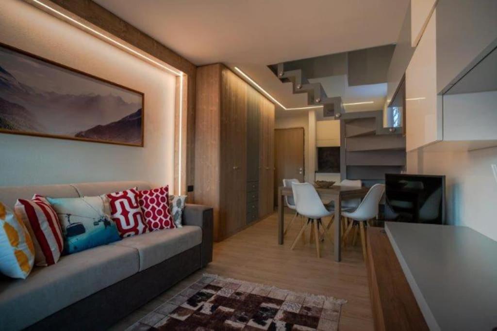 Stylish three rooms in Cervinia 82 - B&B