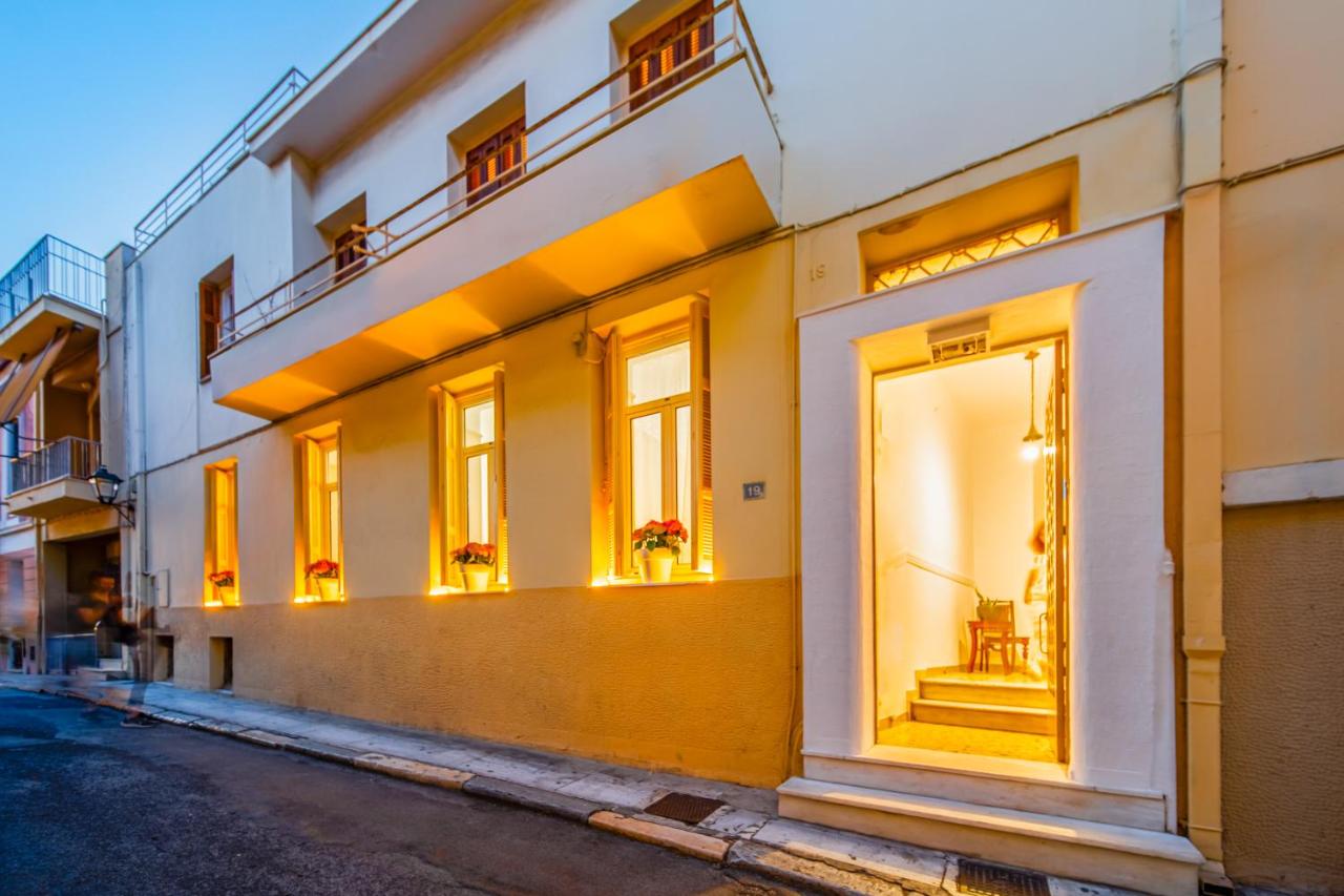 Oikia Tripodon - Bed and Breakfast Athene