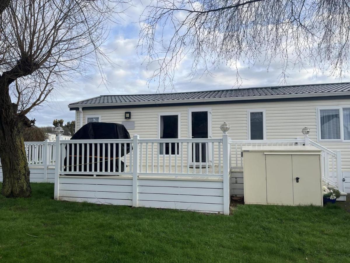 Charming 3 Bedroom Lodge Manor Park Hunstanton - B&B