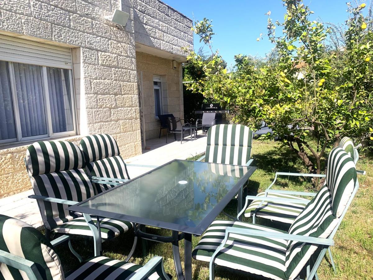 B&B Giv‘ot Mordekhay - Exclusive Jerusalem Villa - Bed and Breakfast Giv‘ot Mordekhay