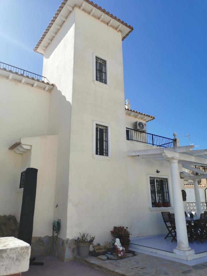 Family Home 6 pers con vista al Mar en Ciudad Quesada - Bed and Breakfast