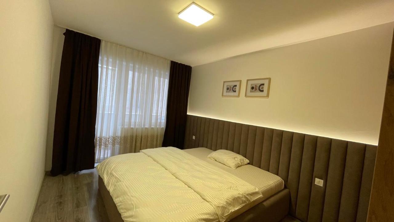 Qendër - Ferienwohnung