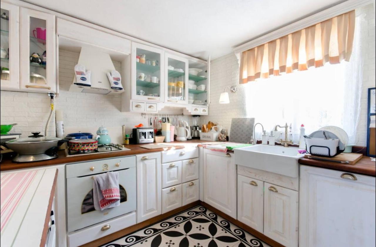 Ödüllü Tarihi Rum Evi Teraslı - B&B